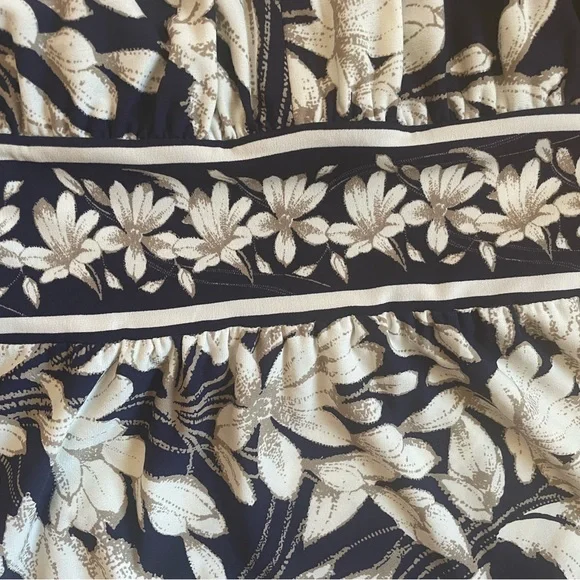 NWT Size 14 Petite Navy, khaki, & white floral maxi dress - Picture 3 of 5